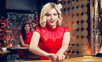 Người chia bài trực tiếp chuyên nghiệp tại you88 win Live Casino